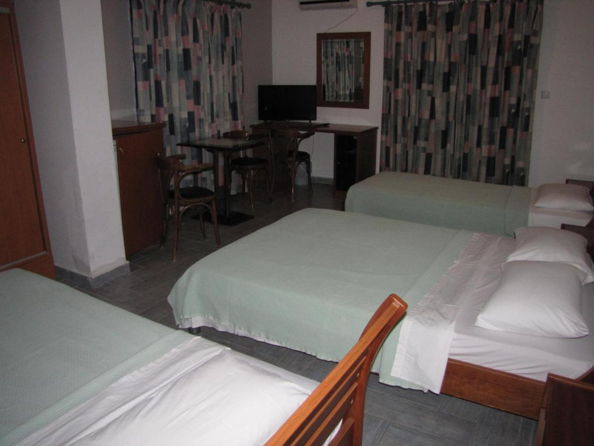 Hotel Hlidi Kókkinon Nerón Eksteriør billede