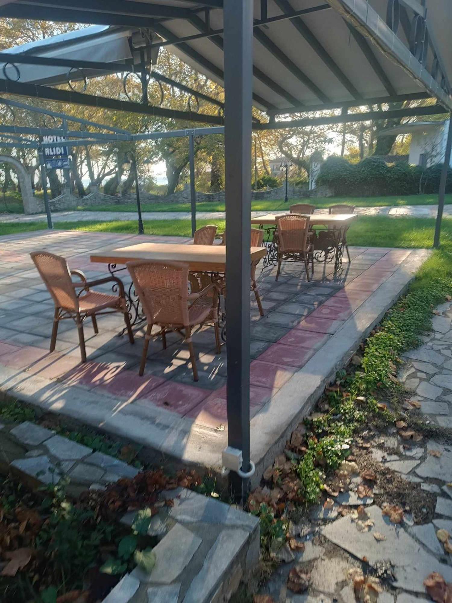Hotel Hlidi Kókkinon Nerón Eksteriør billede